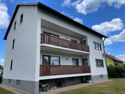 Ruhig gelegenes 2-Familienhaus mit ELW und 2 Garagen in Teublitz/Katzdorf