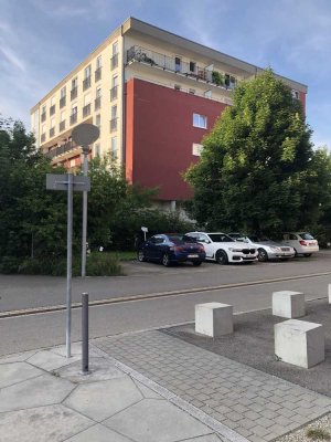Schöne, helle, möblierte 1-Zimmer Wohnung/ Studentenapartment im Wiley Neu-Ulm mit Terrasse