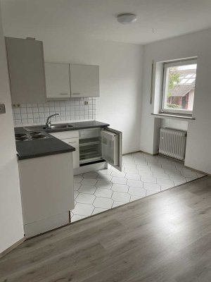 Gepflegte 2-Zimmer-EG-Wohnung mit EBK in Lindlar