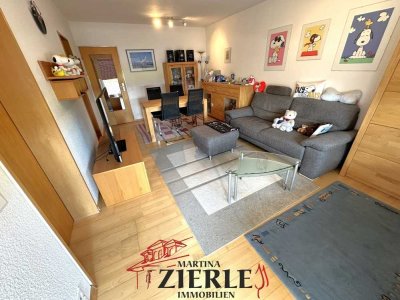 Sehr schöne 2,5 Zi. Whg. in gefragter Höhenlage mit einer fantasischen Aussicht + Garagenstellplatz!