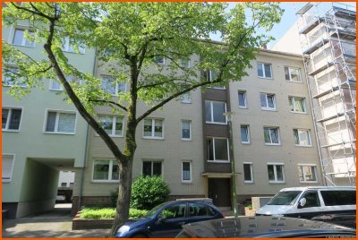 Drei-Raum-Wohnung in ruhiger Lage mit Balkon und Stellplatz in Geestemünde