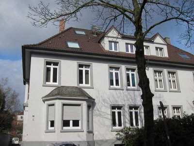 Schöne helle 2-Raum Erdgeschoss-Wohnung mit Terrasse