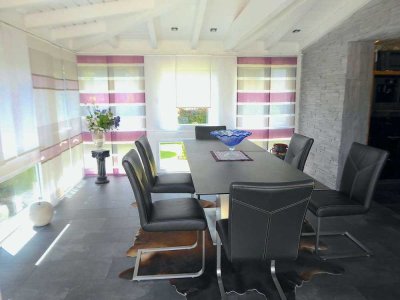 Luxuriös saniertes und freistehendes Haus für 3 Parteien schöner Garten in ruhiger Lage