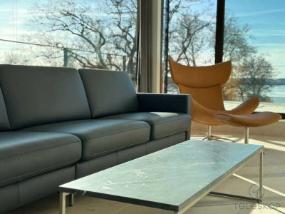 Bauhaus-Villa mit Sonnendeck. Imposante See-Lage. Ruhig & sonnig.