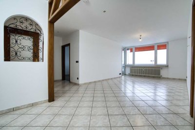 Exklusive 3-Zimmer-Wohnung im 13. OG mit Balkon in Leverkusen-Wiesdorf