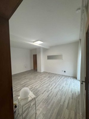 4-Zimmer Wohnung ab sofort Bezugsfrei