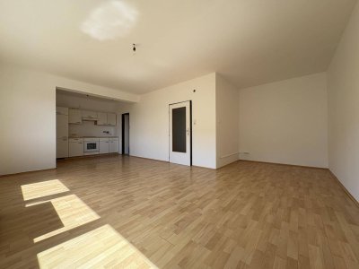 Geräumige 1 Zimmerwohnung in zentraler Lage in Wels