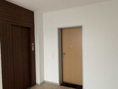 Ansprechende und gepflegte 3,5-Zimmer-Wohnung mit gehobener Innenausstattung mit EBK in Kamen