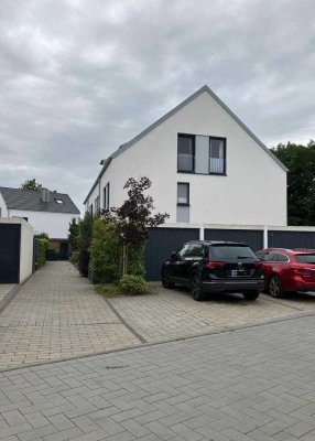 Modernes Reihenendhaus in top Lage von Kaarst-Vorst