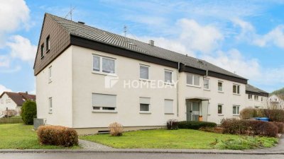 Attraktive 2,5-Zimmer-Dachgeschosswohnung mit Garage und Loggia mit Weitblick nach Süden