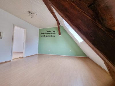 Schöne 2-Zi-Whg. – Einbauküche - Tageslichtbad mit Dusche