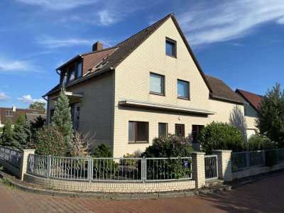 2-Zimmer-Wohnung mit Einbauküche in Hannover Bothfeld / Salkamp