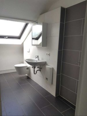 Geräumige 2,5-Zimmer Dachgeschosswohnung mit Blick auf Geislingen