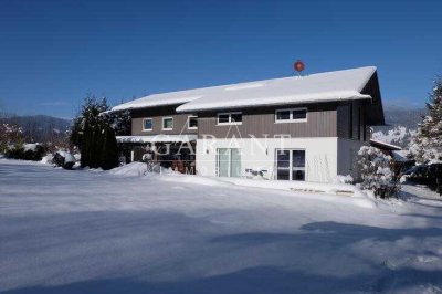 Ein Traum wird wahr! Stilvolles Einfamilienhaus am Fuße des Skigebietes mit Bergpanorama