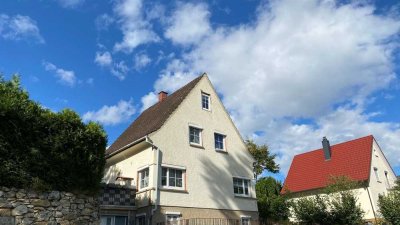 CHARMANTES UND FAMILIENFREUNDLICHES EFH IN IDYLLISCHER LAGE