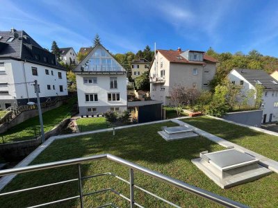 Stilvolle sanierte Maisonettenwohnung mit direktem Tiefgaragenzugang in Stuttgart-Hedelfingen