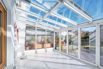 Lage - Größe - Ausblick • Für Ihre Familie? Das passt!