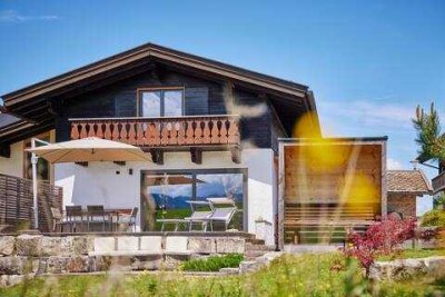 Doppelhaushälfte mit Carport in Saulgrub