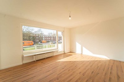 Modernisierte 2-Zimmer-Wohnung mit sonnigem Balkon und Außenstellplatz in ruhiger Wohnlage!