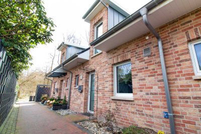 Modernes Reihenhaus (KfW 40+) in Toplage von Papenburg