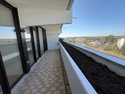 TOP Preis! Spektakuläre Aussicht. Vollsanierte, exkl. 3-Zi.-ETW, 10.OG inkl. TG -Ohne Provision-