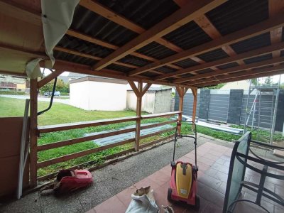 Attraktive 2-Zimmer-Erdgeschosswohnung mit Terrasse und Garten