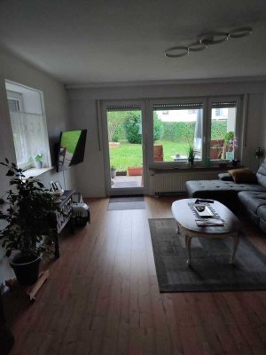 Schöne 3,5 Zimmer Erdgeschosswohnung in ruhiger Wohnlage in Grunbach Süd