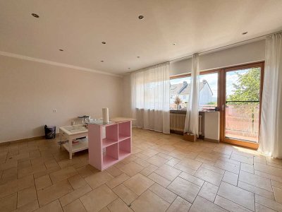 **Helle und großzügige 4-Zi.-Wohnung in Gründau Rothenbergen