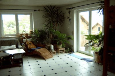 Moderne 3-Zimmer Wohnung mit Balkon und Stellplatz