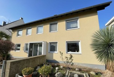 Familienfreundliche Eigentumswohnung im EG mit Balkon und Garage im Kölner Süden