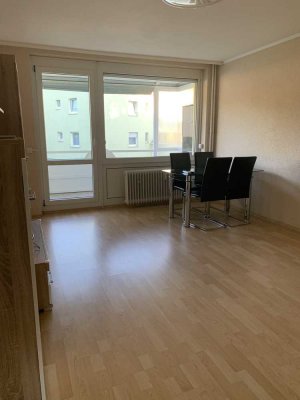 2-Zimmer-Wohnung mit Einbauküche und Möbiliert