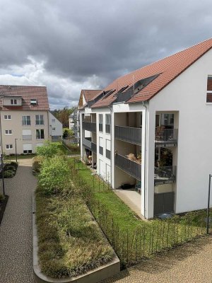 Moderne Familienwohnung mit Balkon