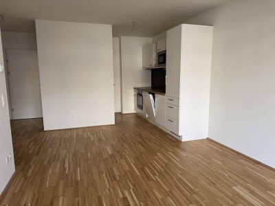 Pärchentraum: Helle Gartennwohnung in den Innenhof | U2 Aspernstraße | ab sofort bezugsfertig
