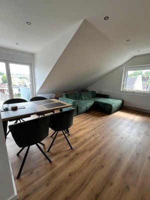 Moderne sanierte 2-Zimmer-Dachgeschosswohnung in Weilmünster