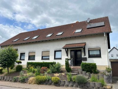 REHLINGEN : Vermietetes 4 - FAMILIENHAUS mit 5 GARAGEN in gefragter WOHNLAGE !
