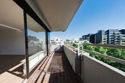 schöne 2 Zimmer-Wohnung mit großzügigem Balkon