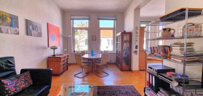 Altbaucharme trifft Moderne - Großzügige 4-Zimmer-Wohnung in der List!