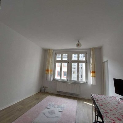 Attraktive 1-Zimmer-Wohnung mit gehobener Innenausstattung in Zwickau