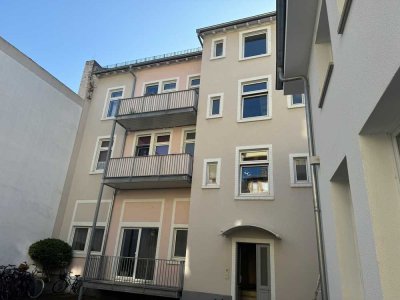 STABIL & NACHHALTIG MEHRFAMILIENHAUSENSEMBLE  MIT OPTIMALEN FLÄCHENMIX