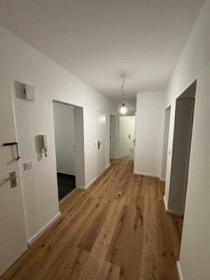 Attraktive 3,5-Zimmer-Wohnung mit EBK in Dreieich (Sprendlingen)