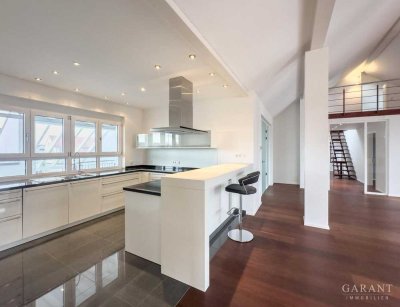 *** Luxus pur: Großzügiges Penthouse mit ca. 272 qm Wohnfläche ***