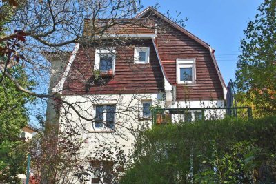 FREISTEHENDES 3-FAMILIEN-HAUS IN BEVORZUGTER WOHNLAGE