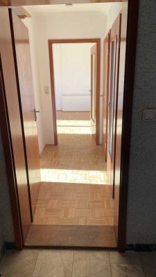 Geschmackvolle 2-Zimmer-Dachgeschosswohnung in Petershausen