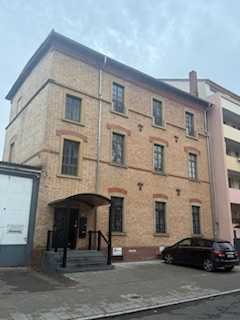 Vielseitiges Mehrfamilienhaus (Wohn-Geschäftshaus) in Karlsruhe/ Weststadt