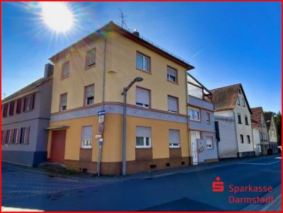 Einfamilienhaus mit Garage in zentraler Lage