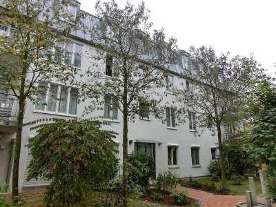 geräumige 3 Zimmerwohnung mit Einbauküche und Terrasse in Leipzig Gohlis