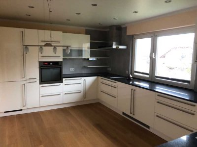 Wunderschöne 5-Zimmer-Wohnung mit Garten,  Balkon, Terasse und Einbauküche in Freigericht