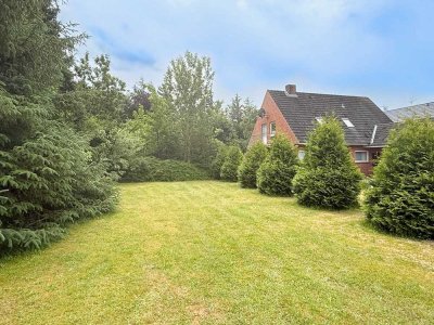 Nordseenähe - Einfamilienhaus auf Grundstück mit viel Potential