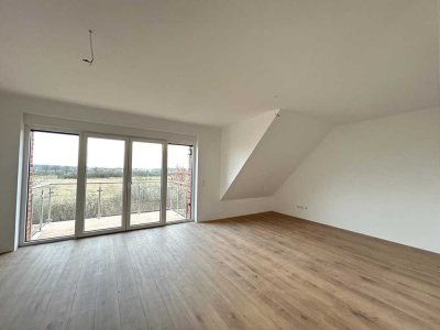 3-RAUMWOHNUNG IM DG - MIT BALKON