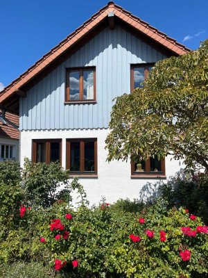 Gemütliches Einfamilienhaus in Lachen-Speyerdorf (3 Monate -  2 Jahre Vermietung möglich)